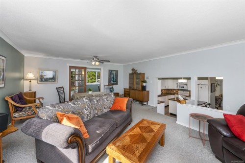 7220 Walton Rd, Honeymoon Bay, BC 