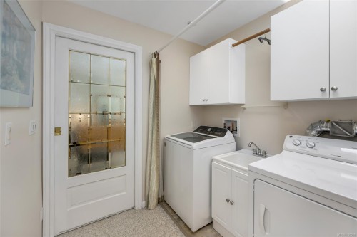 7220 Walton Rd, Honeymoon Bay, BC 