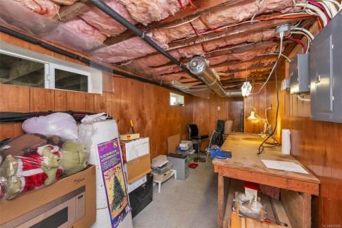 7220 Walton Rd, Honeymoon Bay, BC 