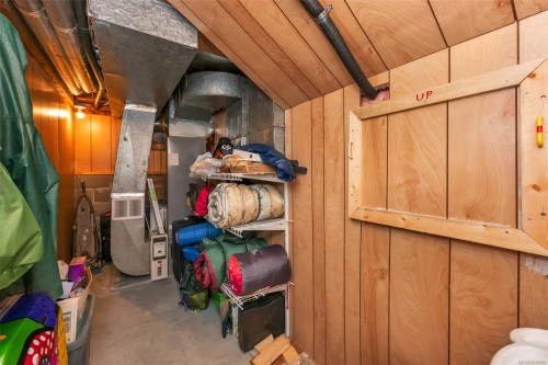 7220 Walton Rd, Honeymoon Bay, BC 