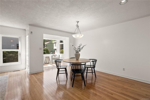 #4-108 Dallas Rd, Victoria, BC 