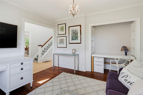 688 Falkland Rd, Oak Bay, BC 