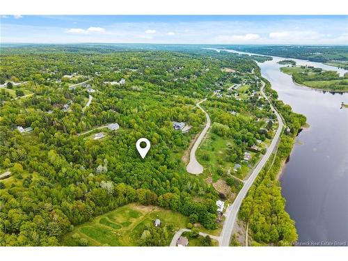 Na Grand Pass Crt, Douglas, NB 