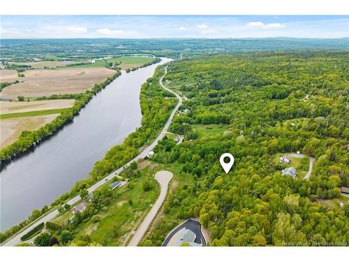 Na Grand Pass Crt, Douglas, NB 