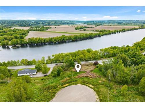 Na Grand Pass Crt, Douglas, NB 