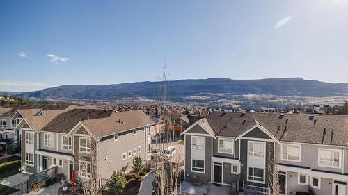 58-13098 Shoreline Way, Lake Country, BC - Outdoor