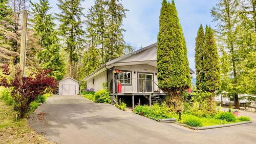 5147 Tallington Drive, Celista, BC 