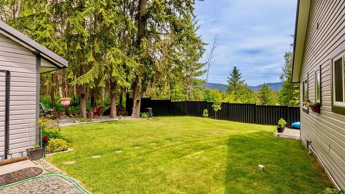 5147 Tallington Drive, Celista, BC 