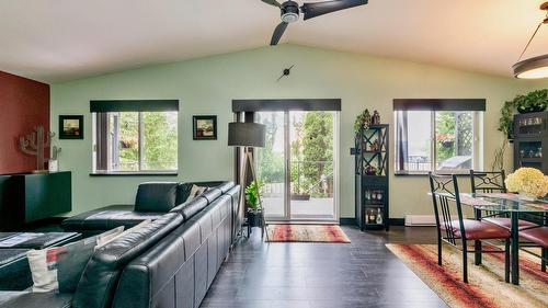 5147 Tallington Drive, Celista, BC 
