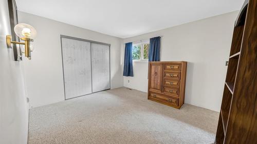 1830 Kokanee Crescent, Cranbrook, BC - Indoor Photo Showing Other Room