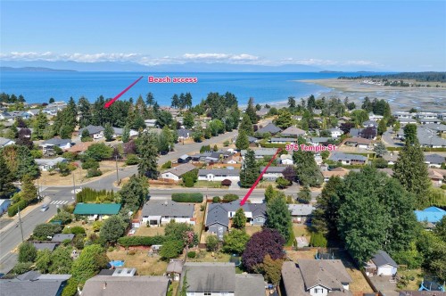 375 Temple St, Parksville, BC 