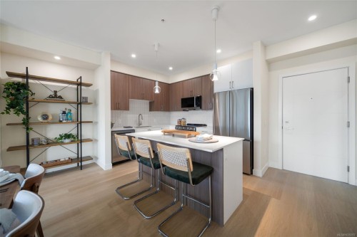 #310-777 Station Ave, Langford, BC 