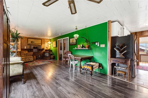 980 Poplar Way, Whiskey Creek, BC 