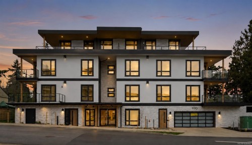 #302-990 Doumac Ave, Saanich, BC 