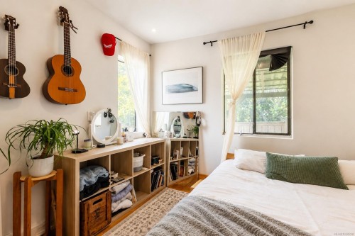 1736 Cedar Hill Cross Rd, Saanich, BC 