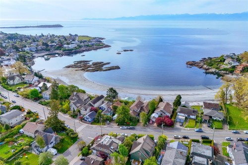 336 Irving Rd, Victoria, BC 