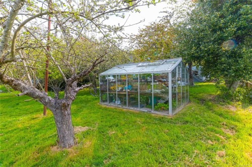 336 Irving Rd, Victoria, BC 