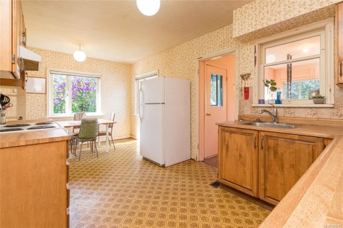 336 Irving Rd, Victoria, BC 
