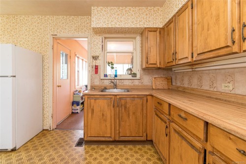 336 Irving Rd, Victoria, BC 