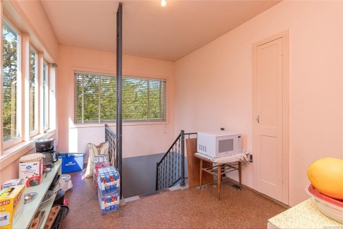 336 Irving Rd, Victoria, BC 