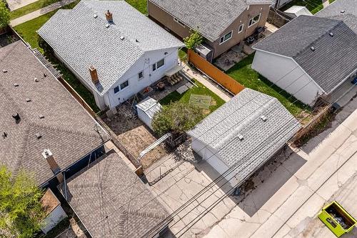 63 Teakwood Ave, Winnipeg, MB 