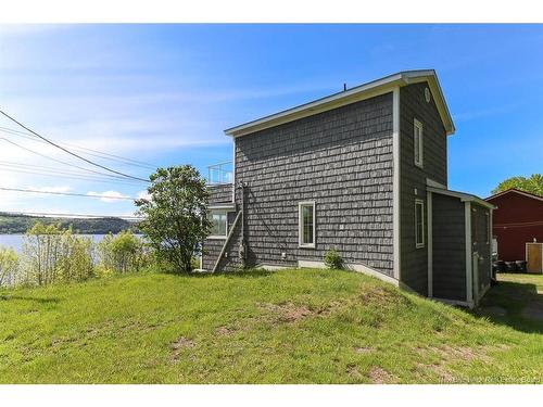 8698 Route 102, Public Landing, NB 