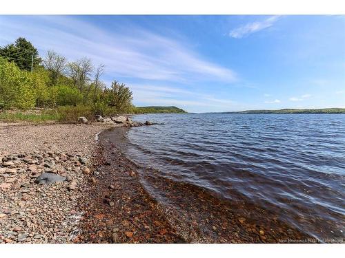 8698 Route 102, Public Landing, NB 