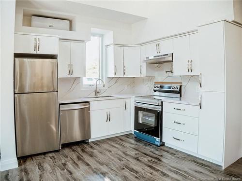 1236 Pleasant Dr, Minto, NB 