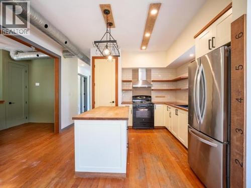 6896 Drake Street, Powell River, BC 