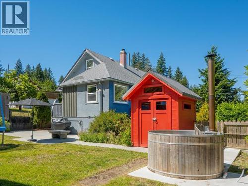 6896 Drake Street, Powell River, BC 
