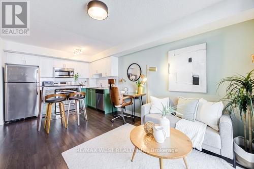 704 - 812 Lansdowne Avenue, Toronto, ON 