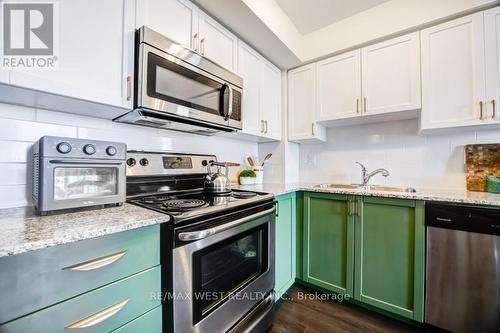 704 - 812 Lansdowne Avenue, Toronto, ON 
