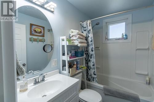 8 Dawson Ave, Sault Ste. Marie, ON - Indoor Photo Showing Bathroom