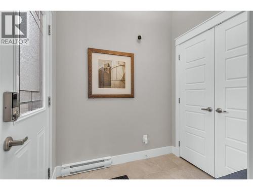 Entry - 3359 Cougar Road Unit# 71, West Kelowna, BC - Indoor Photo Showing Other Room