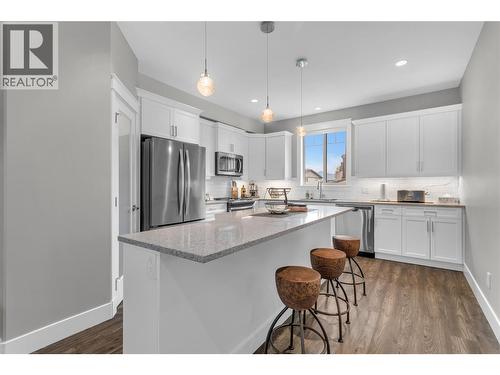 3359 Cougar Road Unit# 71, West Kelowna, BC - Indoor Photo Showing Kitchen With Stainless Steel Kitchen With Upgraded Kitchen