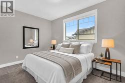 bedroom on main level - 