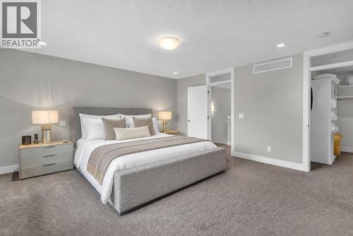 3359 Cougar Road Unit# 71, West Kelowna, BC - Indoor Photo Showing Bedroom