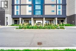16 CONCORD Place Unit# 205 Grimsby, ON L3M 0J1
