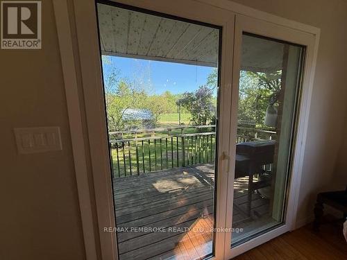dining room patio door to backyard deck - 410 Green Lake Road, North Algona Wilberforce, ON 