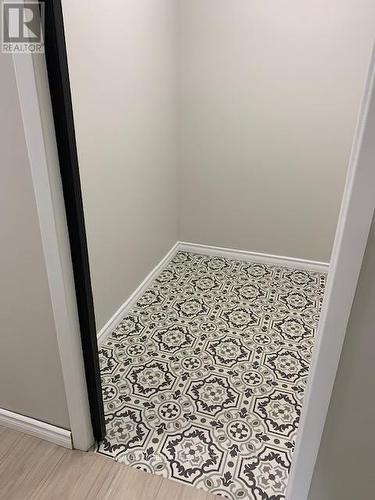 granny suite flooring - 410 Green Lake Road, North Algona Wilberforce, ON 