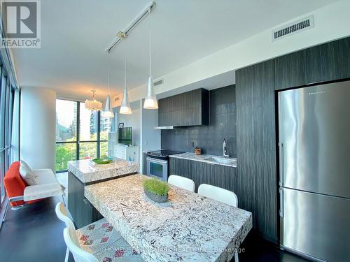 606 - 101 Charles Street E, Toronto, ON - Indoor