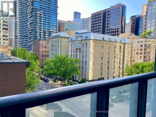 606 - 101 Charles Street E, Toronto, ON - Outdoor With Balcony With Facade