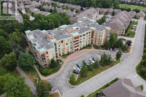 308 - 4 Briar Hill Heights, New Tecumseth, ON 