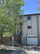 423 CADBURY Court Unit# A Waterloo, ON N2K 3G7