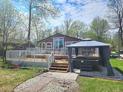 2 Weeping Birch Avenue Gimli Rm, MB R0C 0M0