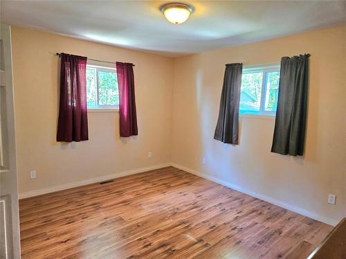 Primary Bedroom - 2 Weeping Birch Avenue, Gimli Rm, MB - Indoor Photo Showing Other Room
