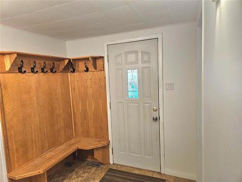 Back Entrance - 2 Weeping Birch Avenue, Gimli Rm, MB - Indoor Photo Showing Other Room