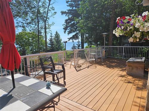 Front Deck - 2 Weeping Birch Avenue, Gimli Rm, MB - Outdoor With Deck Patio Veranda