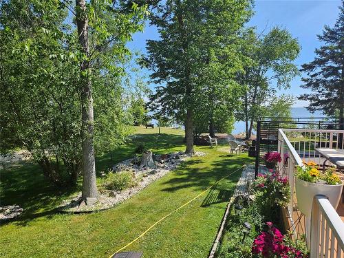 2 Weeping Birch Avenue, Gimli Rm, MB - Outdoor