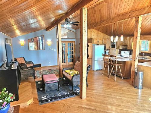 2 Weeping Birch Avenue, Gimli Rm, MB - Indoor